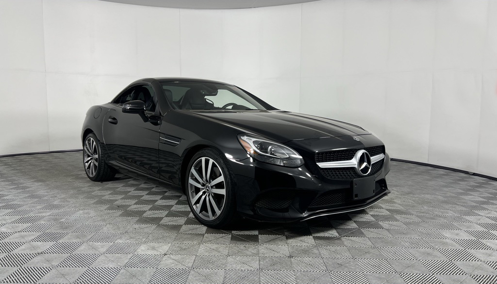 2018 Mercedes-Benz SLC 300